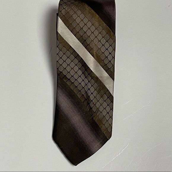 Vintage Oleg Cassini Tie - Picture 1 of 4